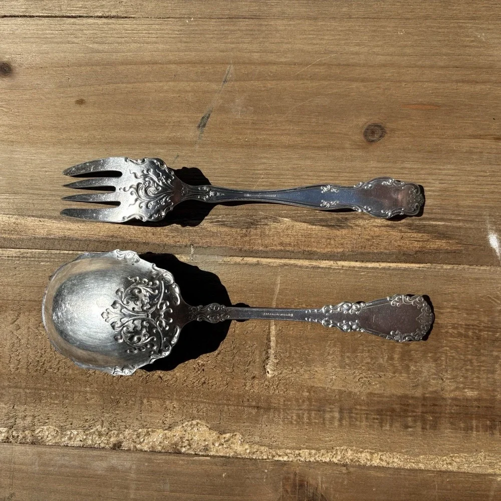 1847 Rogers Bros BERKSHIRE Silverplate International Berry Spoon Tudor Meat Fork